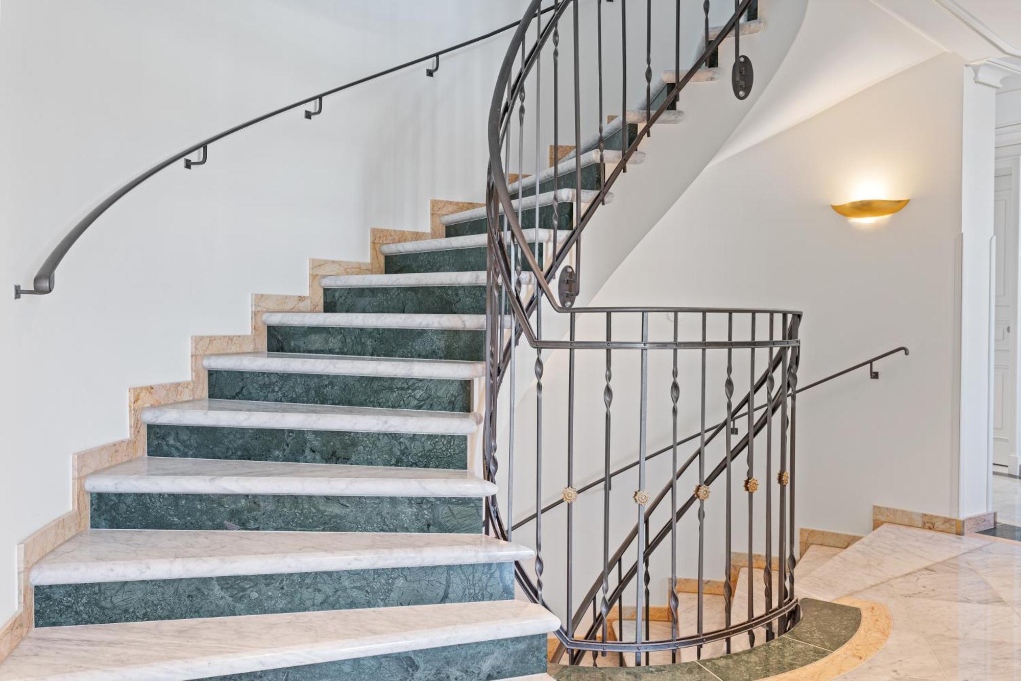 Cls Zentrale City-Wohnung In Hamburg Mit E-Laden Und Tiefgarage, Grosser Balkon, Blick Ueber Hamburg, Parkplatz, Cafe Im Haus, Bushaltestelle Direkt Gegenueber, Flex Check In Zewnętrze zdjęcie